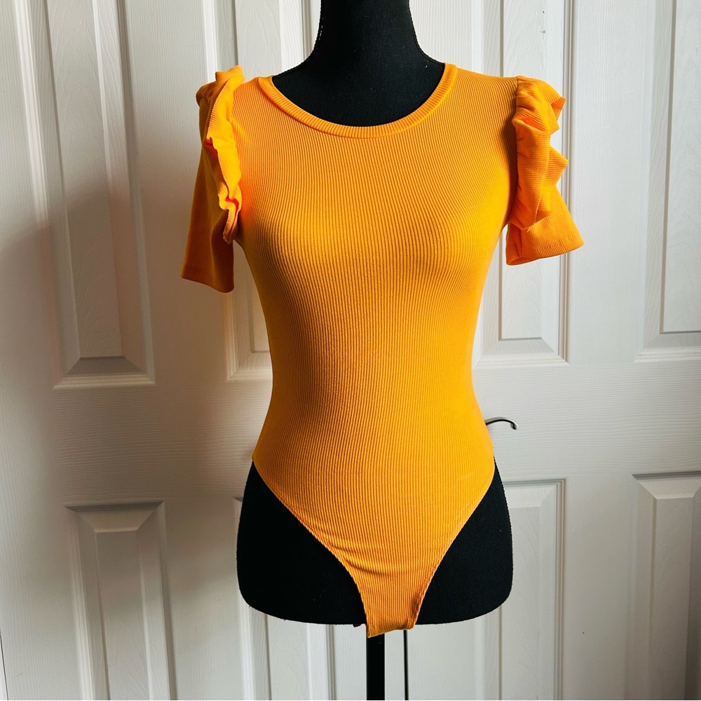 bright orange short ruffle sleeve ribbed bodysuit